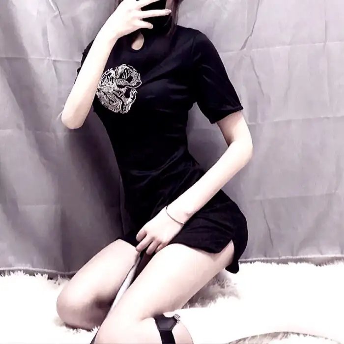 通往围墙之路